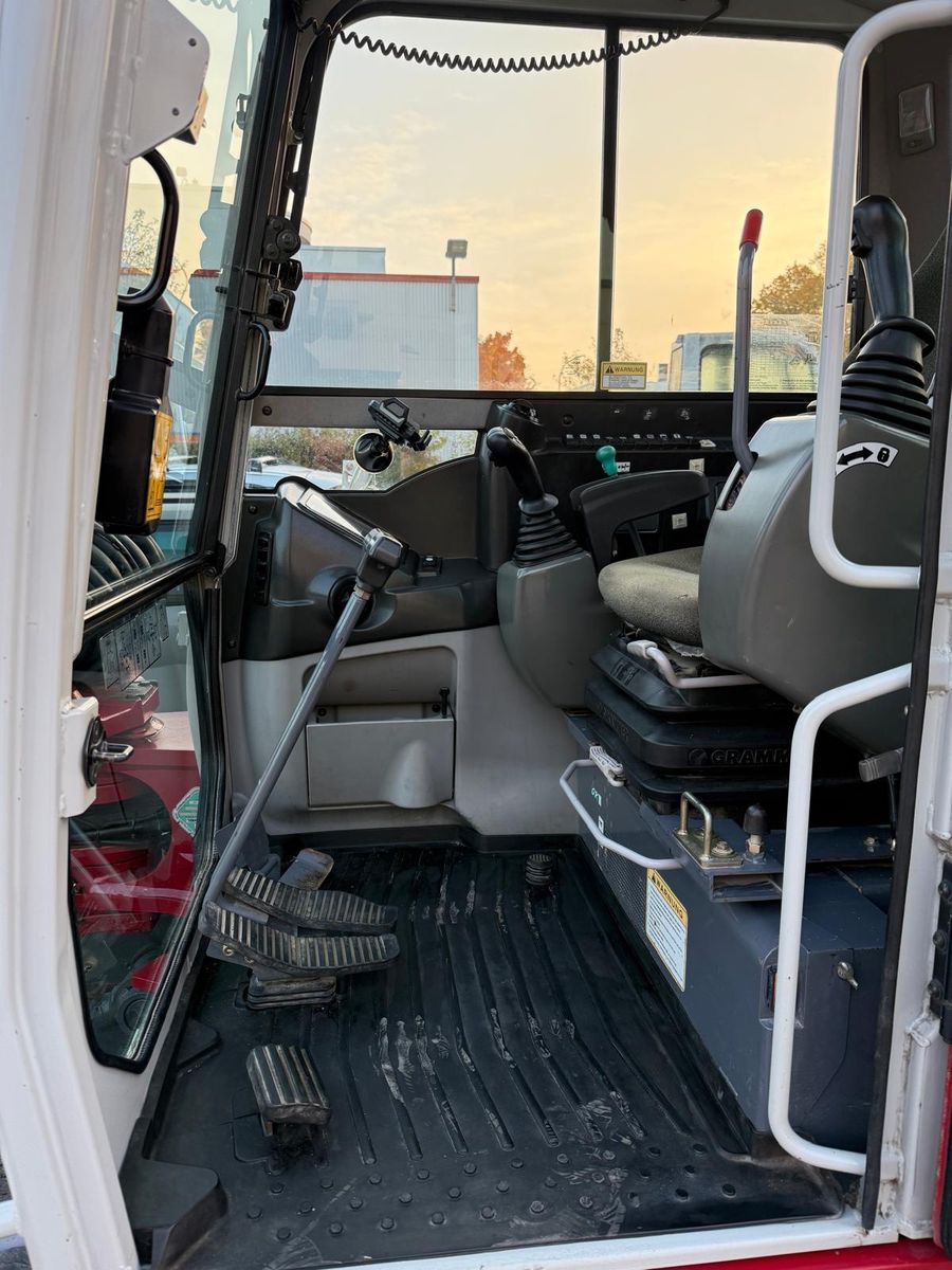 Fahrzeugabbildung Takeuchi TB 290CV Verstellausleger, Powertil, HS08, Klima