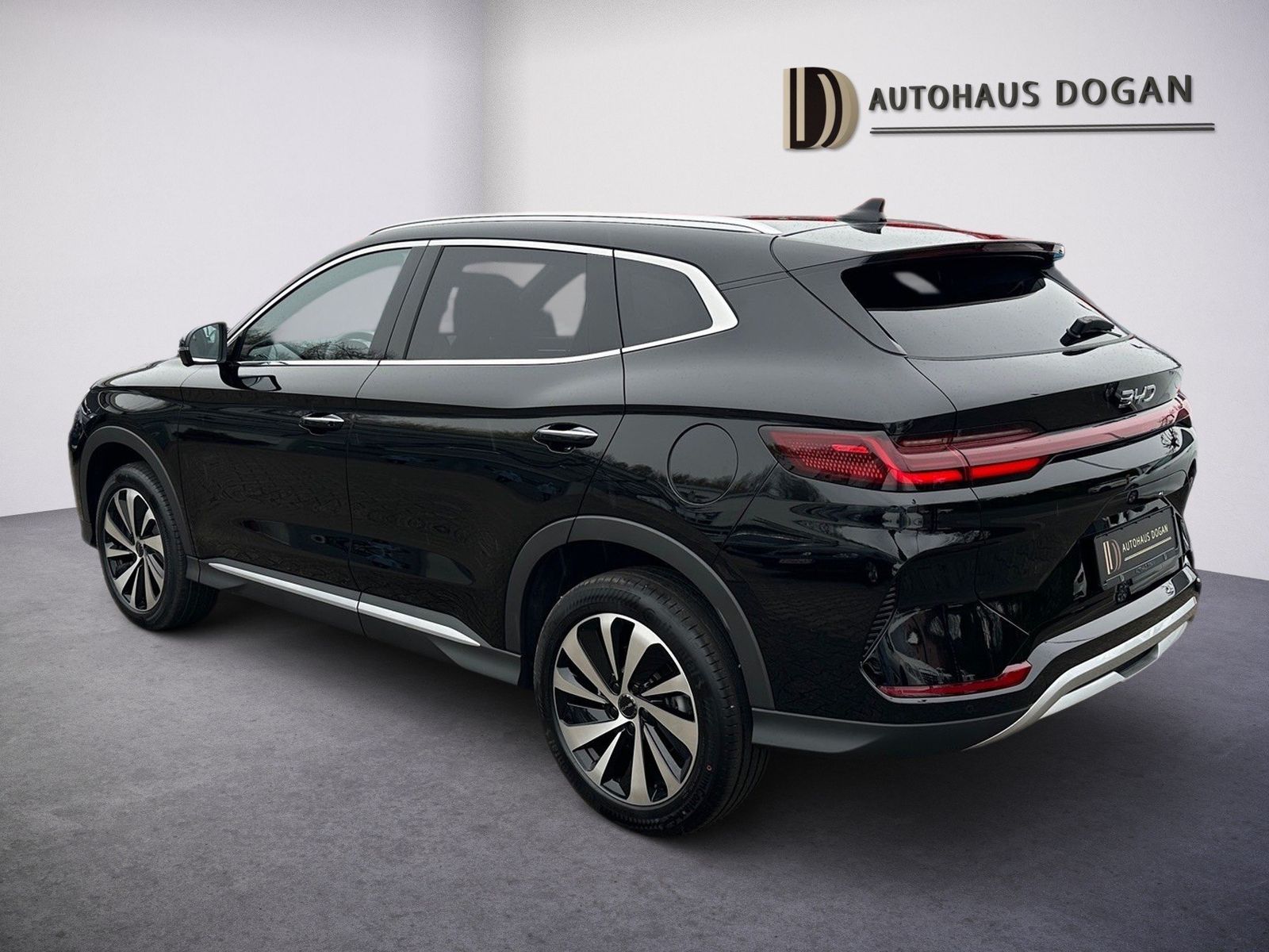 BYD SEAL U