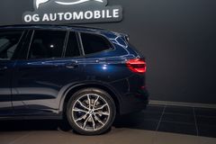 BMW X3 M40i*AHK*HU*PANO*H&K*360*LED BMW X3 M40i*AHK*HU*PANO*H&K*360*LED