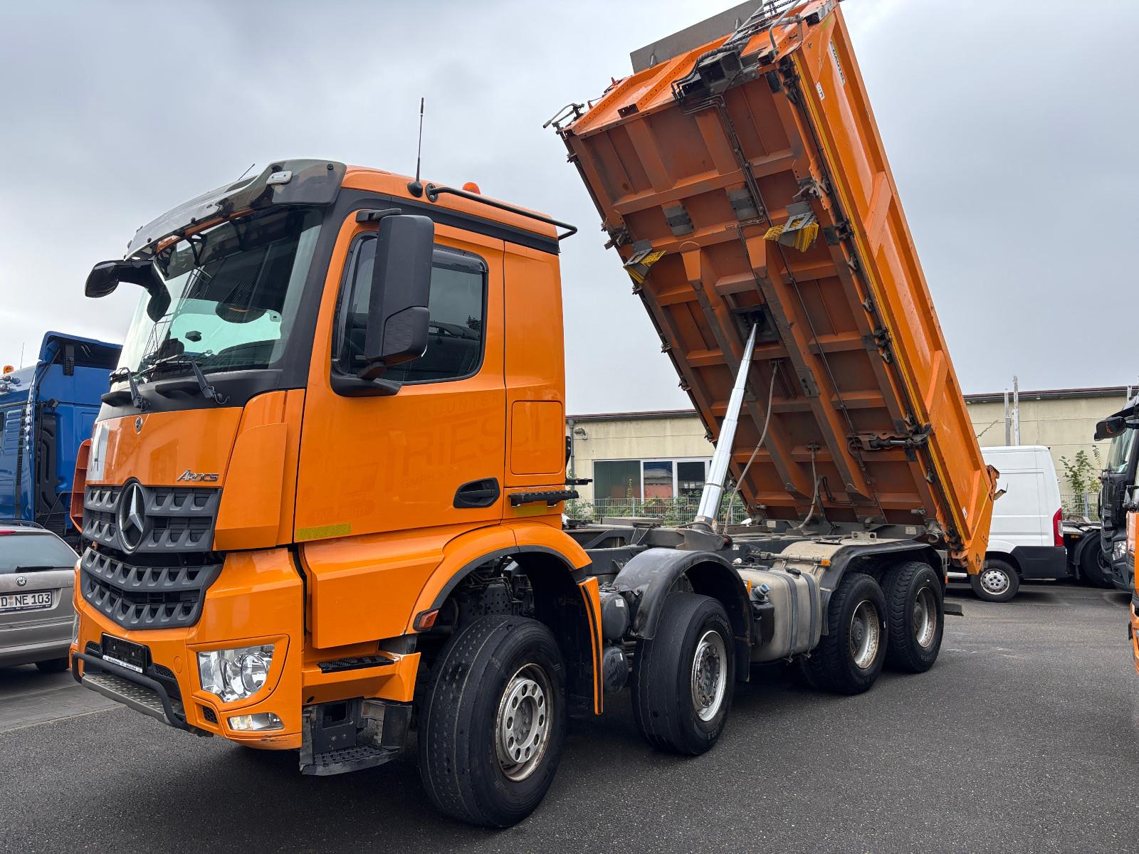 Mercedes-Benz Arocs 3248 8x4  Bordmatik