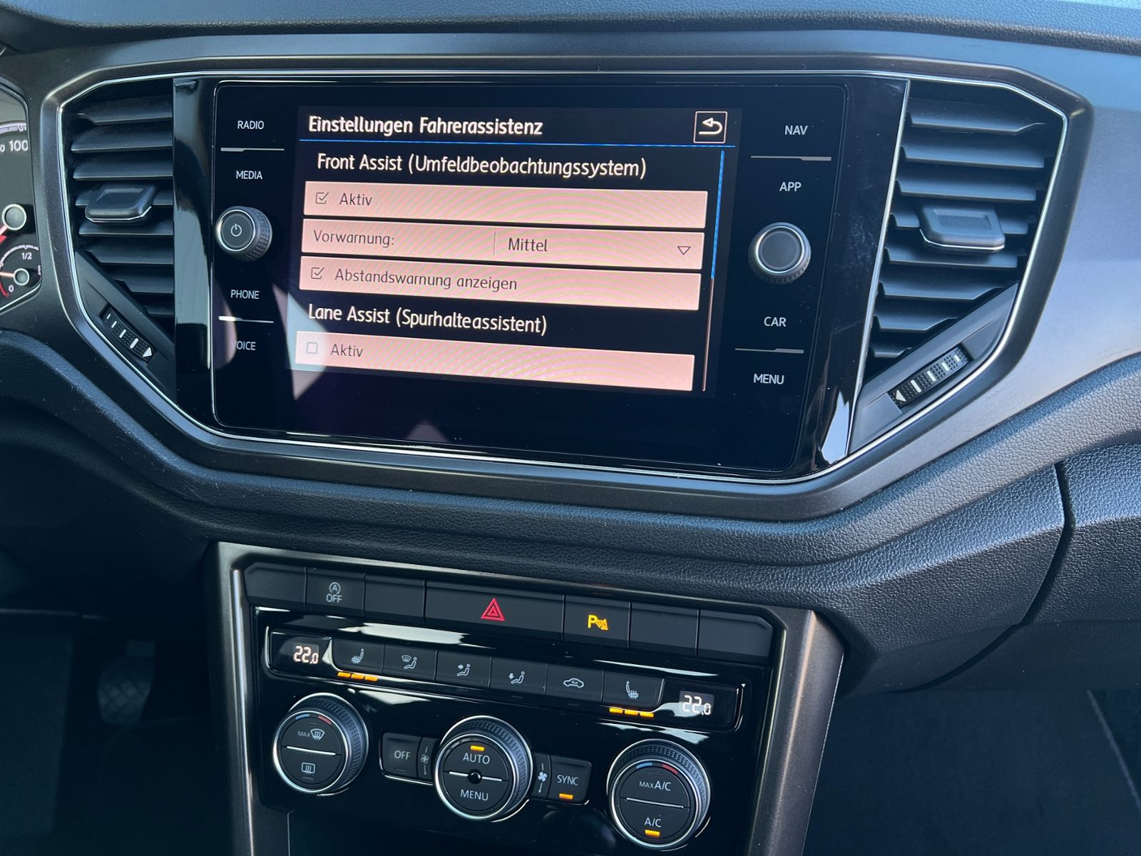 Fahrzeugabbildung Volkswagen T-Roc Style 1.5 TSI