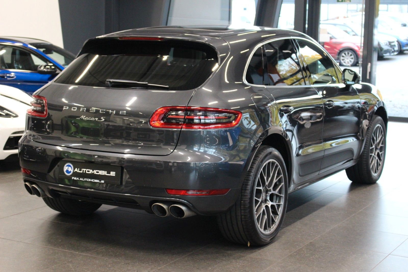 Fahrzeugabbildung Porsche Macan S *Kamera*PNRM*2.Hand