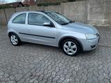 Opel Corsa C 1,2l Klima neue Steuerkette A... - Opel Corsa aus 2005 mit Benzin-Antrieb: Kleinwagen, 1.2