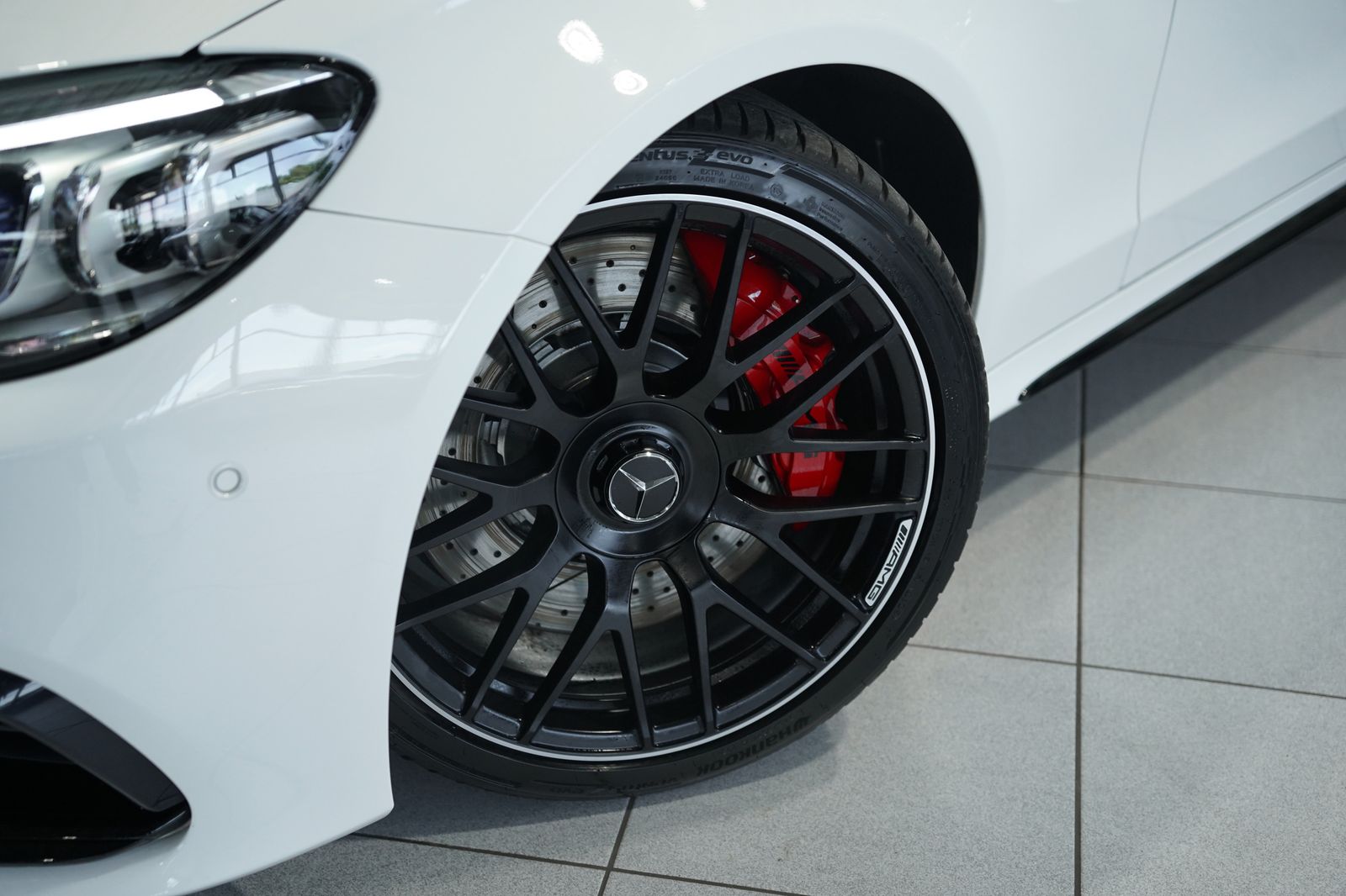 Mercedes Benz C 63 Amg