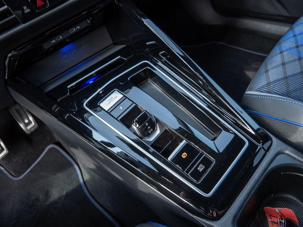 Volkswagen Golf VIII 2.0 TSI R"20 Years" DSG Navi Akrapovic, миниатюра 15