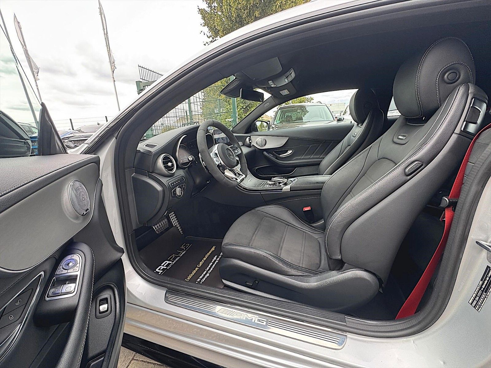 Fahrzeugabbildung Mercedes-Benz C 63 S AMG Coupe Performance *Sportabgas*LED*