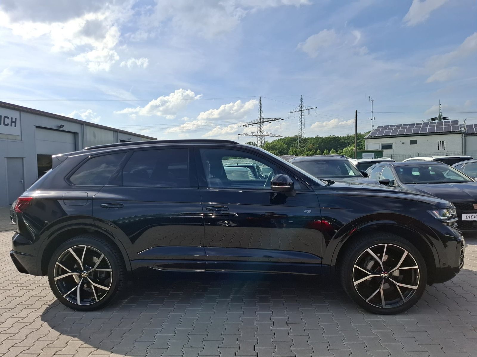Imagen del vehículo: Volkswagen Touareg 3.0 TDI 4M R-Line VOLL Black 22" UPE 114T