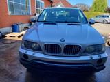 BMW X5 4.4i TÜV 09/2026 - BMW X Series aus 2002