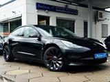 Tesla Model 3 Performance/Dual/AWD/AUTOPILOT - Tesla in Stuttgart