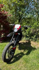 Aprilia SX 125 - APRILIA 125 SX