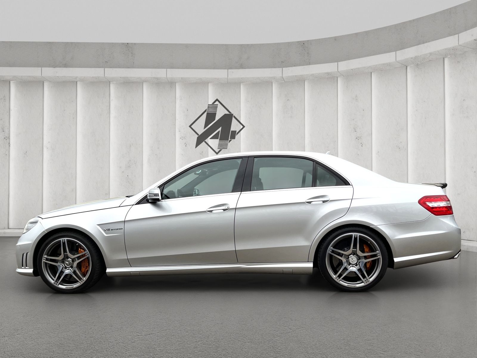 Fahrzeugabbildung Mercedes-Benz E 63 AMG*Perf*Harman*Keramik*Keyless*