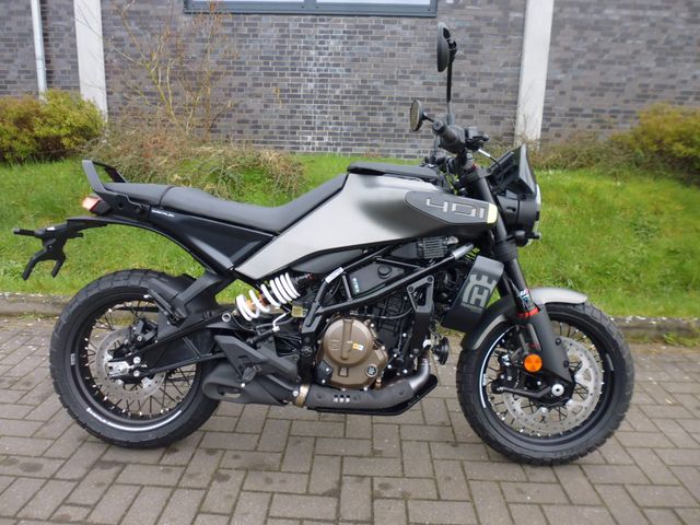 Husqvarna Svartpilen 401 MY24 *ABS*Quickshifter*TFT*LED*