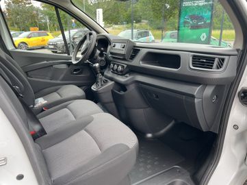 Renault Trafic - 11