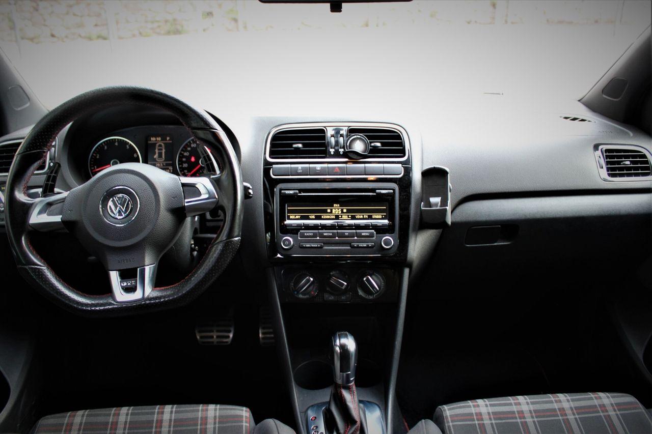 Volkswagen Polo 1.4 TSI 179ch - Palettes au volant - Climatisation - Sièges sport - Antibrouillard