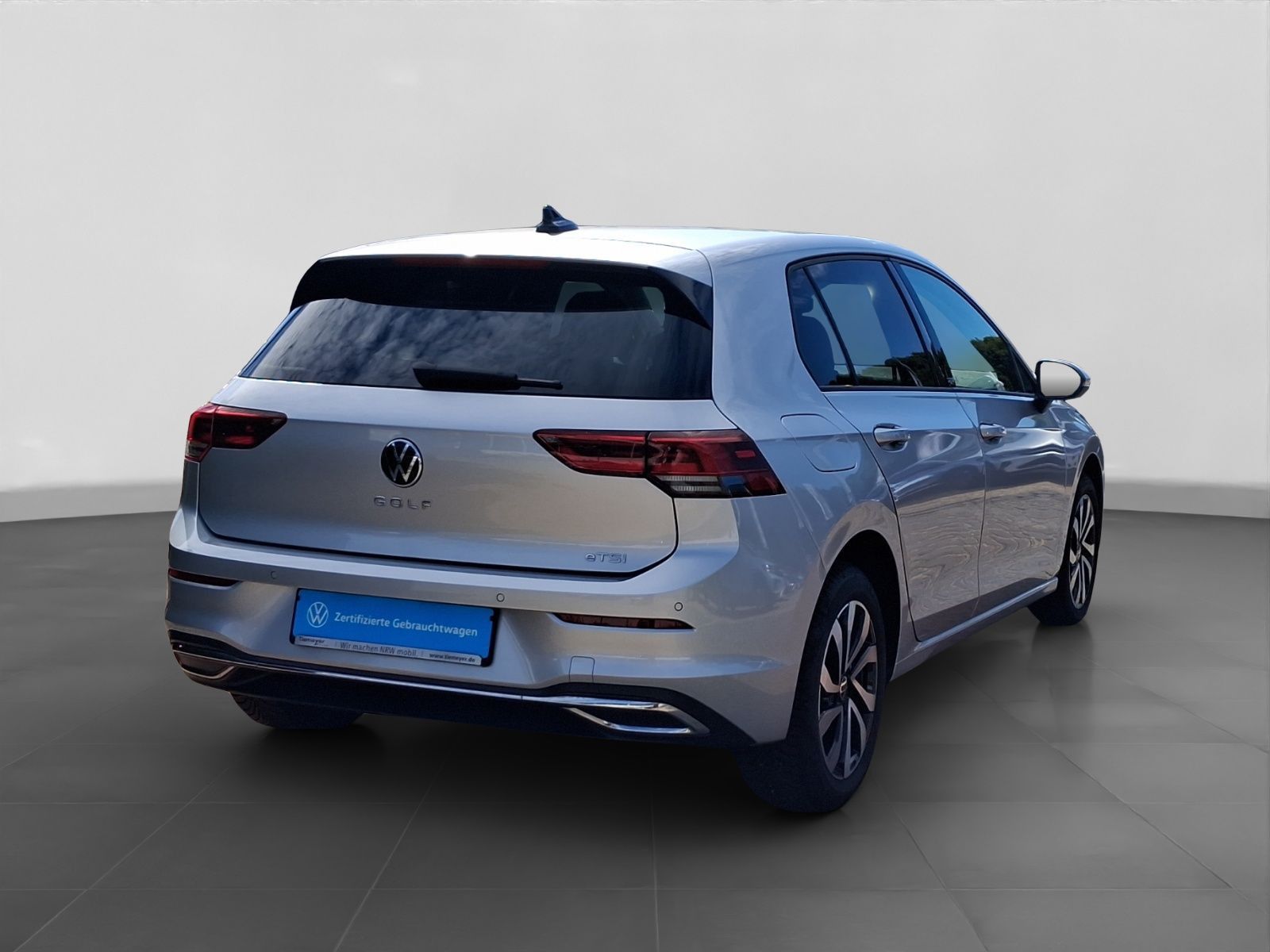 Volkswagen Golf 1.0 eTSI DSG ACTIVE KAMERA NAVI ACC DAB foto 3