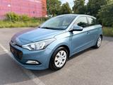 Hyundai i20 Pure*Klimaanlage*Scheckheft*1.Besitz*Top* - Hyundai i20 mit Benzin-Antrieb: Pure