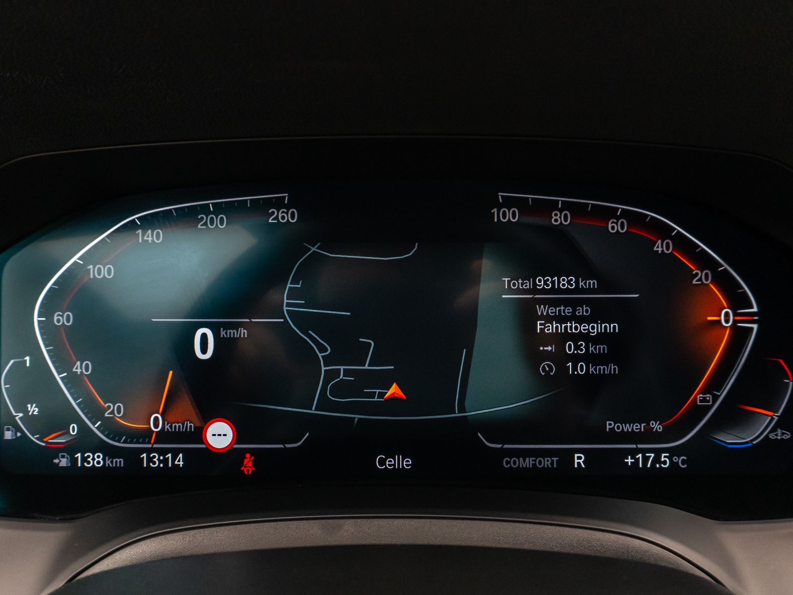 Fahrzeugabbildung BMW 330i Sport Line Kamera Lenkhz HiFi Komfort Alarm