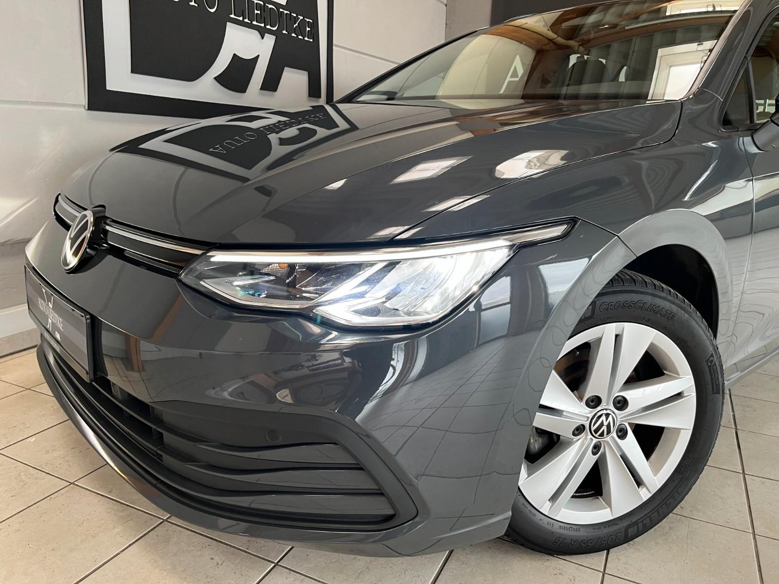 Volkswagen Golf VIII Variant NAVI/SHZ/LHZ/ACC/LED/CarPlay