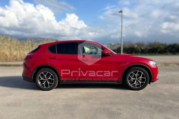 Alfa-Romeo Stelvio - 4