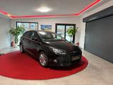Ford Focus Lim. Titanium 1.Hand/Keyless-Go/SHZ/PDC - Ford Focus in Bochum