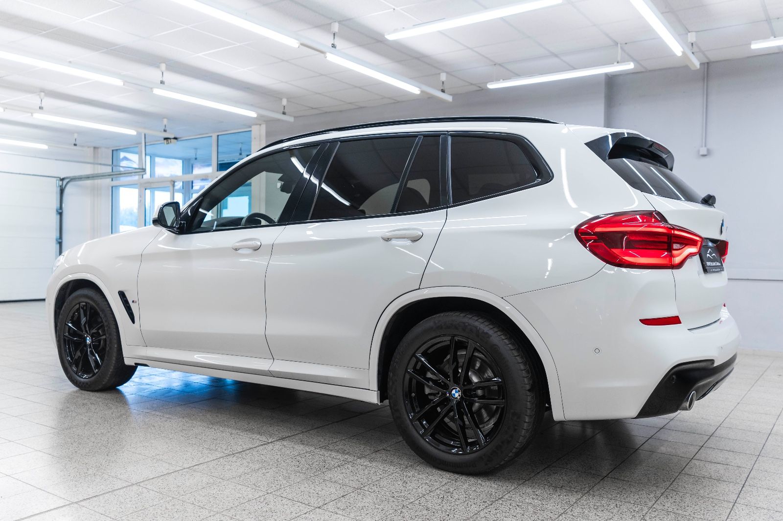 Fahrzeugabbildung BMW X3 Sdrive18D M-SPORT KAM NAV LED RDK LEDER TEMPO
