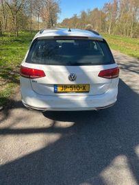 Volkswagen Passat Variant - 12