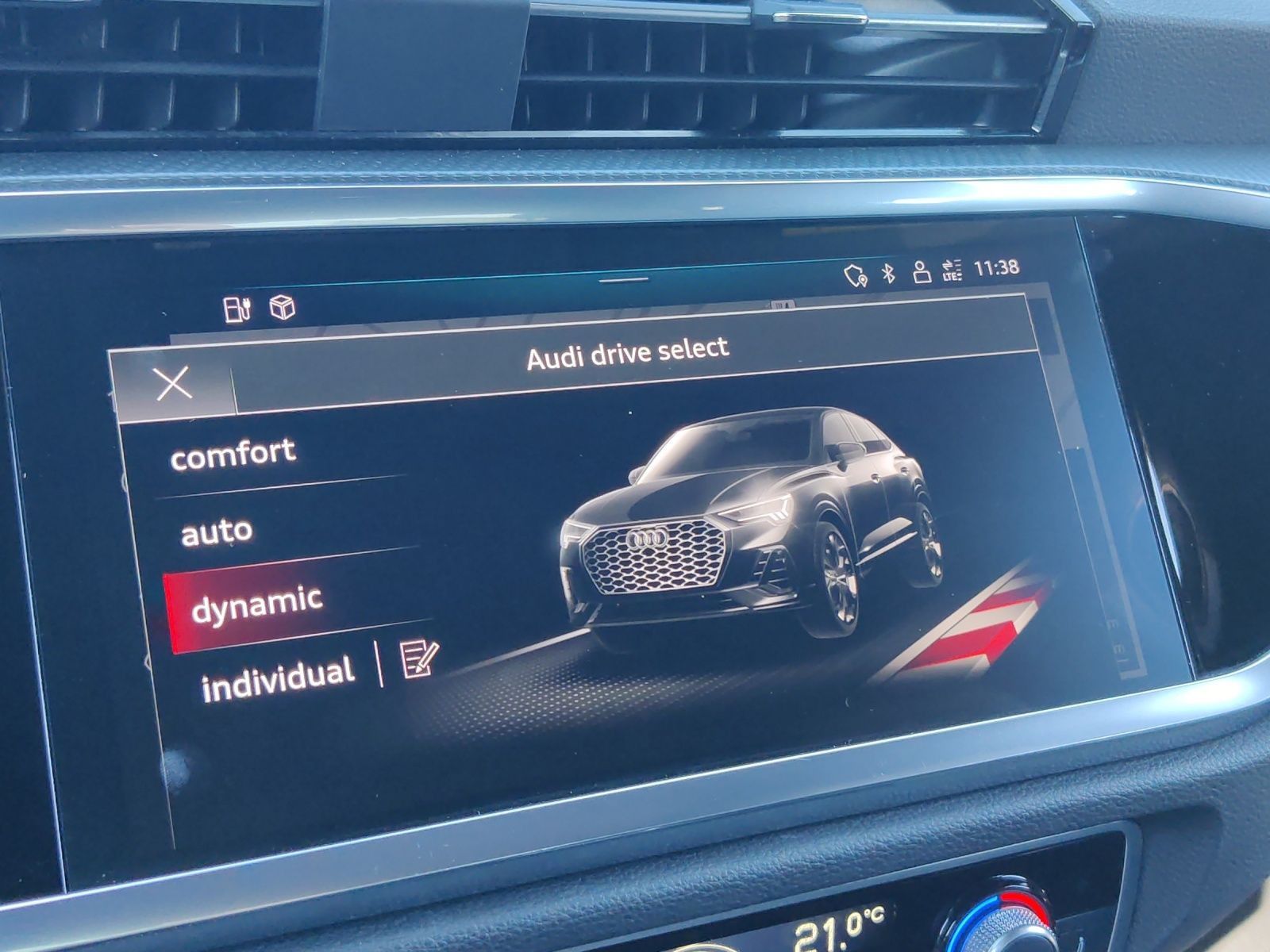 Audi Q3 Sportback 45 TFSIe S line Business*Matrix*EPH foto 22