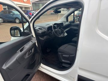 Bild 4 Opel Combo E Cargo Edition 1.5 D AT8