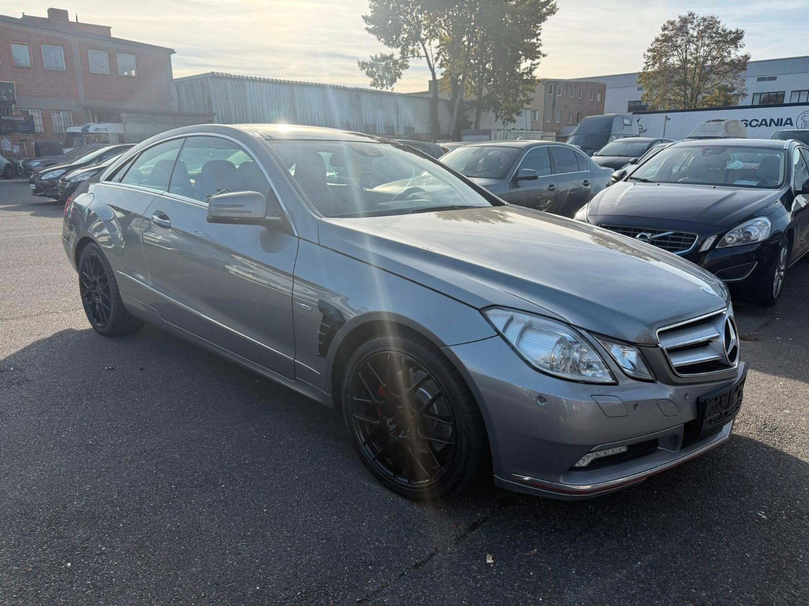 Mercedes-Benz E 350 E Coupe E 350 CDI Sport