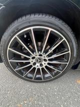 Mercedes-Benz C 250 d 4MATIC AMG Line Autom. AMG Line - Mercedes-Benz C 250: 4matic