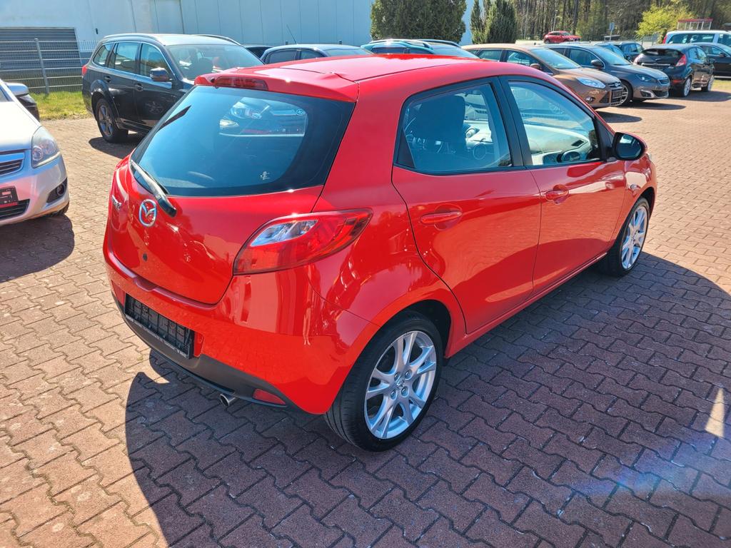 Mazda 2