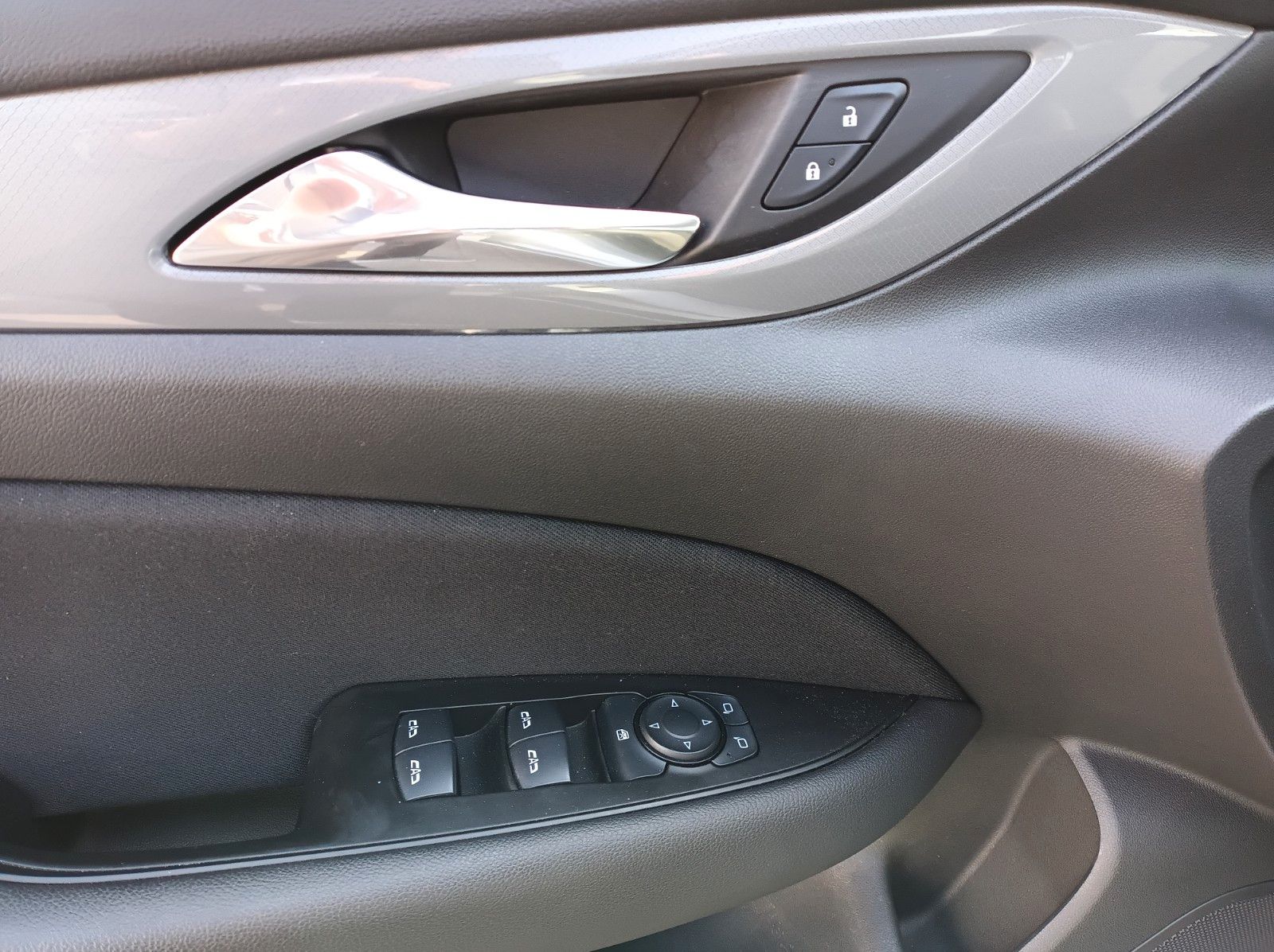 Fahrzeugabbildung Opel INSIGNIA B+SPORTSTOURER+BUSINESS+KAMERA+AHK+SH++