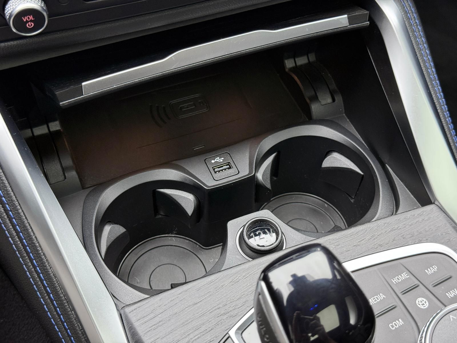 Fahrzeugabbildung BMW XDR*INDIVIDUAL*LASER*STANDHZ*H&K*HUD*KLAPPE*DE