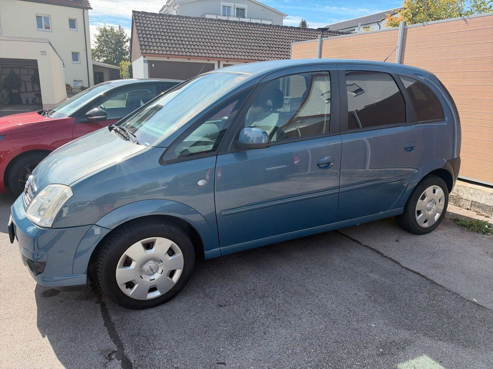 Opel Meriva 2006 — rear view