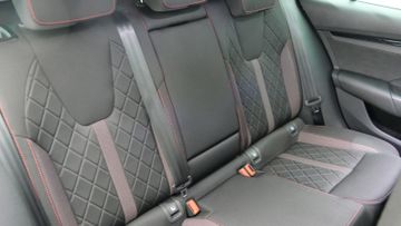 Skoda Octavia Combi RS 2.0 TDI DSG LED NAV KAMERA