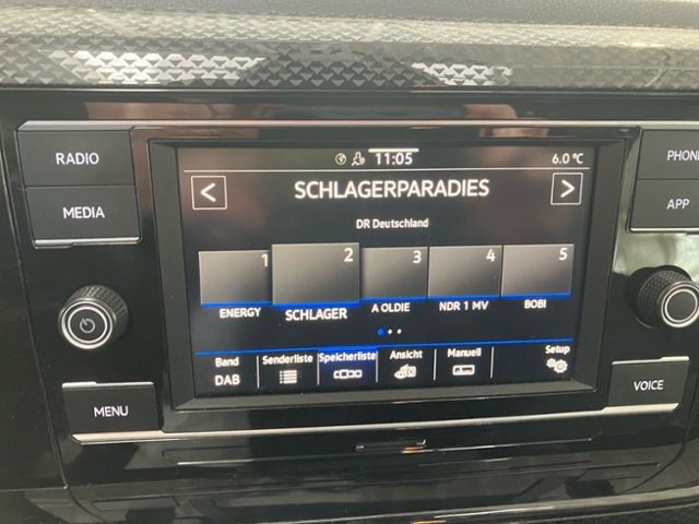 Fahrzeugabbildung Volkswagen Polo 1.0 TSI DSG Life LED CLIMATRONIC GJR