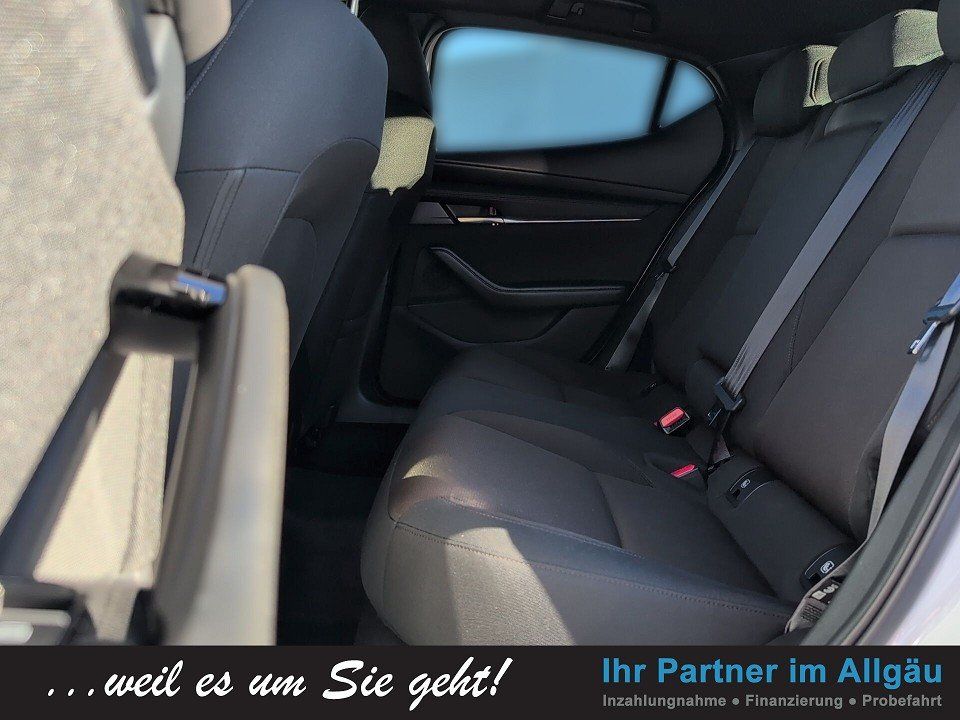 Fahrzeugabbildung Mazda 3 2.5L eSKY-G AT EXCLUSIVE 360+BOSE+HUD+MATRIX++