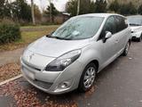 Renault  Renault Megane Scenic BRC Gasanlage u.a. ... - Renault Megane mit LPG-Antrieb