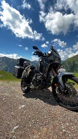 Honda Africa Twin CRF1100 ES DCT - HONDA ENDURO AFRICA TWIN