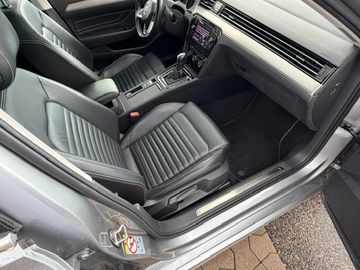 Volkswagen Passat Variant - 7