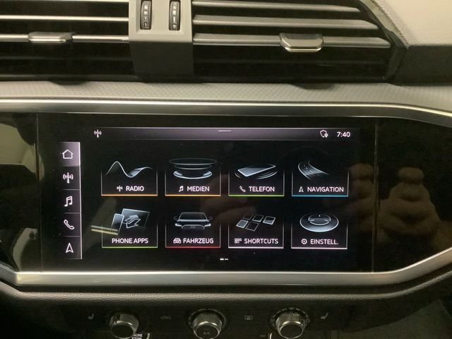 Q3 S line 40 TDI quattro S tronic,Navi,LED,AHZV,