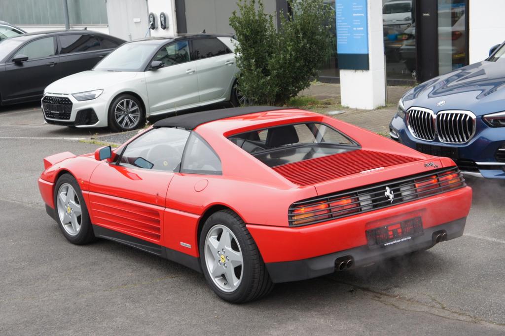 Ferrari 348