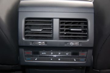 Volkswagen Touareg - 8