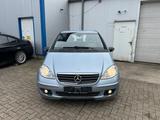 Mercedes-Benz A 150 A -Klasse A 150 TÜV NEU - blaue Mercedes-Benz A 150