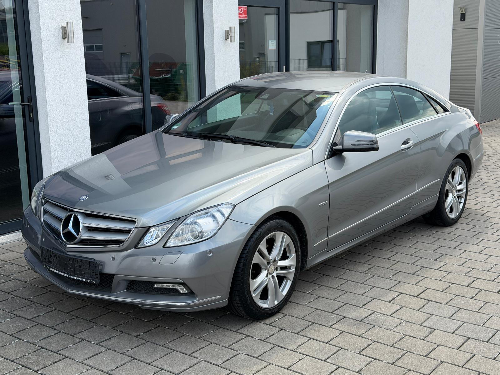Mercedes-Benz E220 CDI Coupe AVANTGARDE/XENON/NAVI/MOTORSCHADE