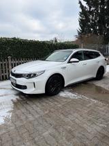 Kia Optima 2.0 GDI Plug-in Hyb.Spirit*360*H/K Vollau - Kia Optima Spirit mit Hybrid-Antrieb (Benzin/Elektro)