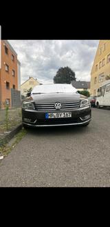 Volkswagen VW Passat mit wenigen Kilometern - Volkswagen Passat in Ludwigshafen