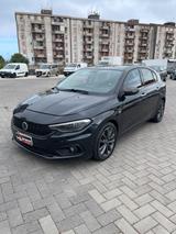 Fiat Tipo 1.6 Mjt S&S DCT 5 porte Lounge - Fiat Tipo mit Halbautomatikschaltung