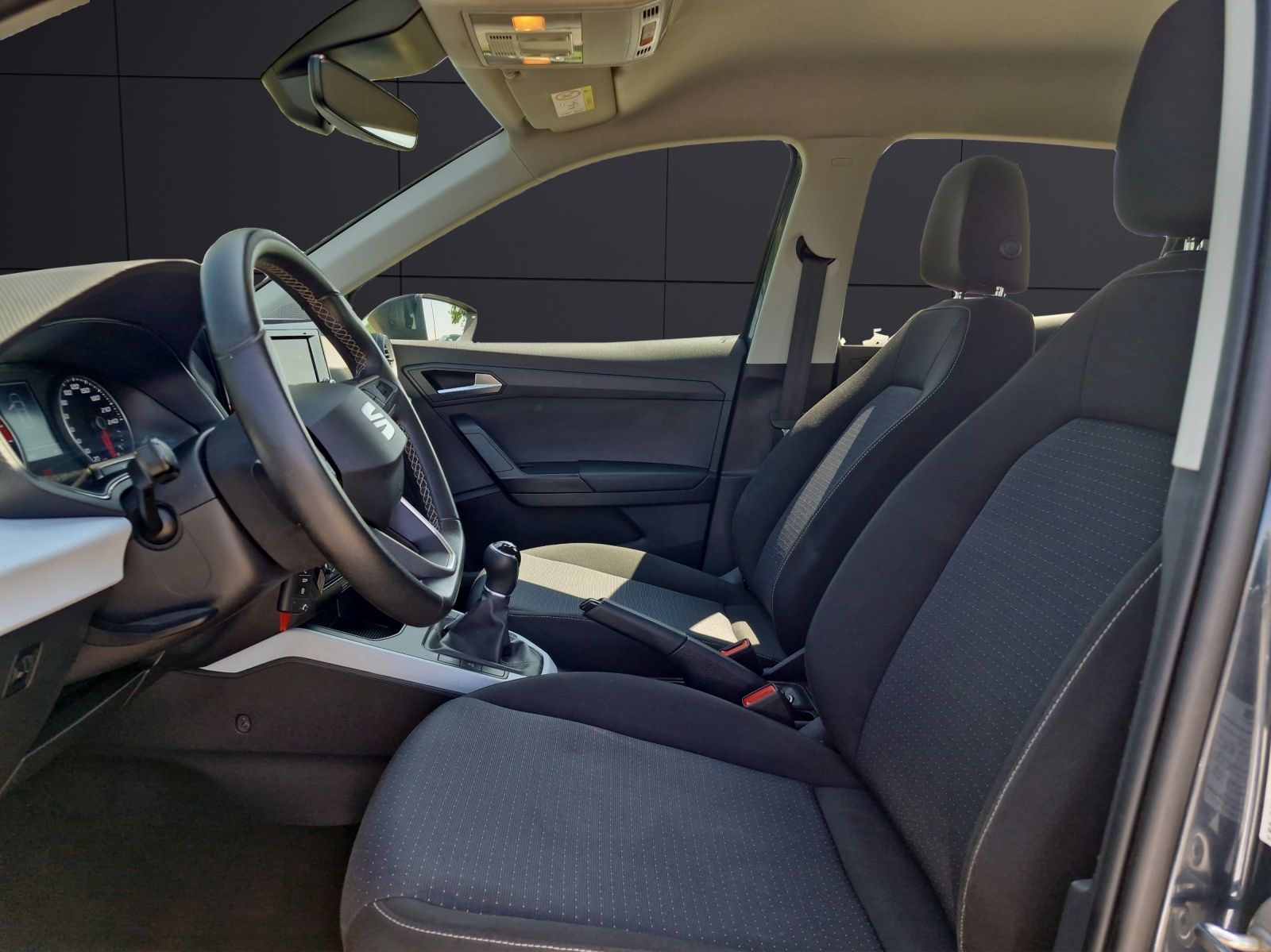 Fahrzeugabbildung SEAT Arona Style 1.0 TSI KLIMA LED SITZHEIZUNG