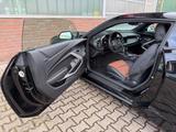 Chevrolet Camaro Coupé 6,2 V8 460PS - Chevrolet Camaro mit Benzin-Antrieb: Coupe, Schaltgetriebe